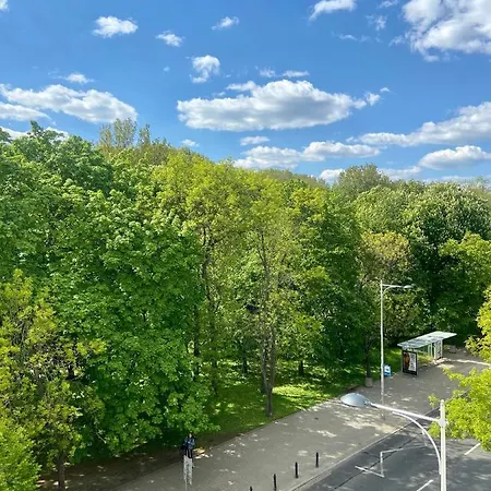 Rozbrat With Park View Daire *