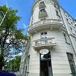 Rozbrat With Park View Apartamento *